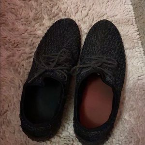Fake pirate black yeezys